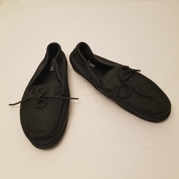 Minnetonka Men's Moccasin Moosehide Straight Plug Black Size 13 - Picture 1 of 16